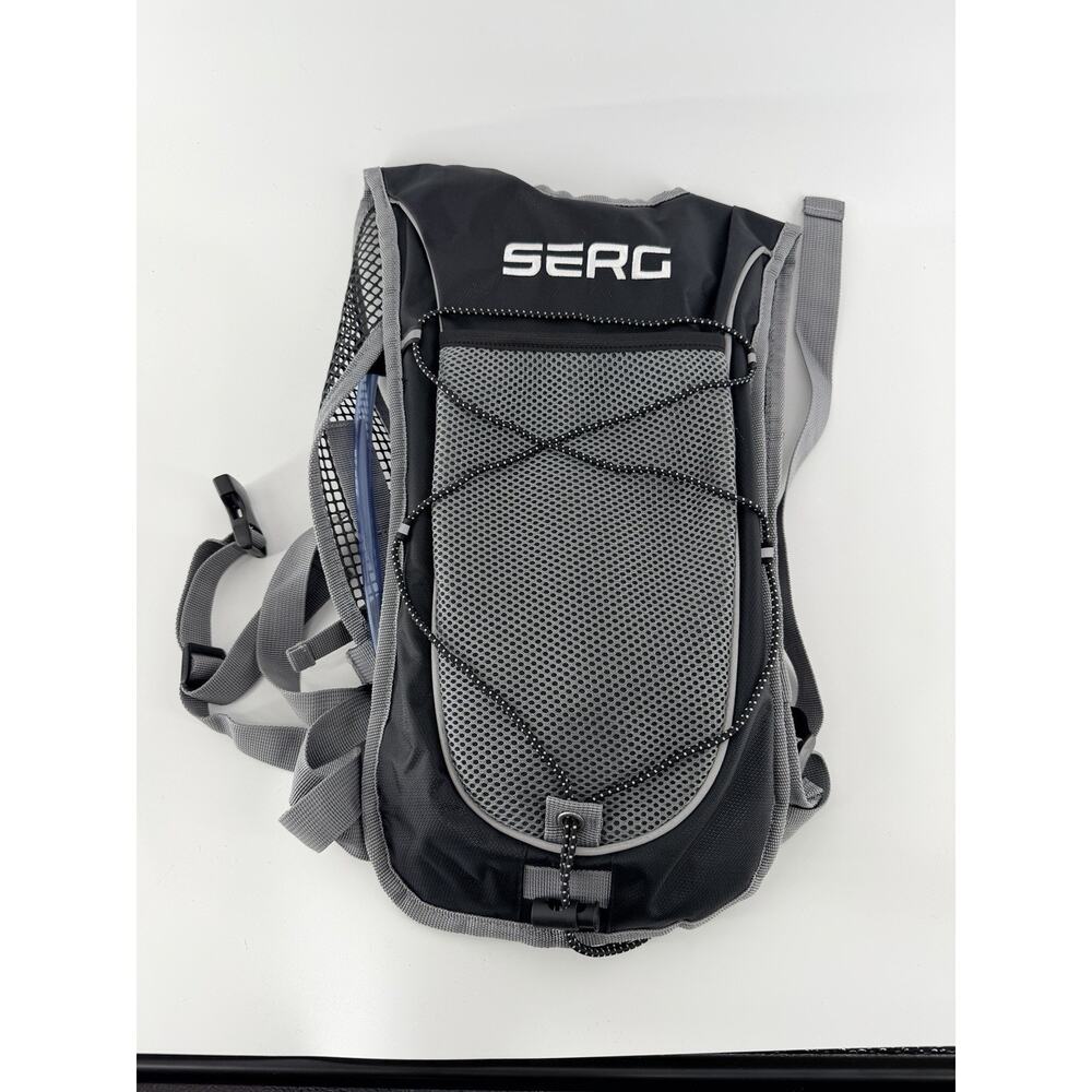 SERG Hydration Bag WithBladder Woods Hydrate‎ Runner Backpack 72 Oz. Gorpcore
